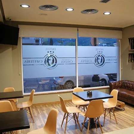 El Retiro De Cardea 3*