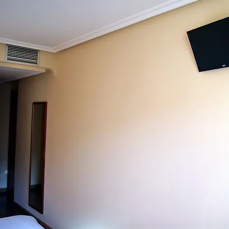 Hotel El Retiro De Cardea 3*