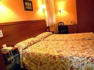 Hotell El Retiro De Cardea Oviedo